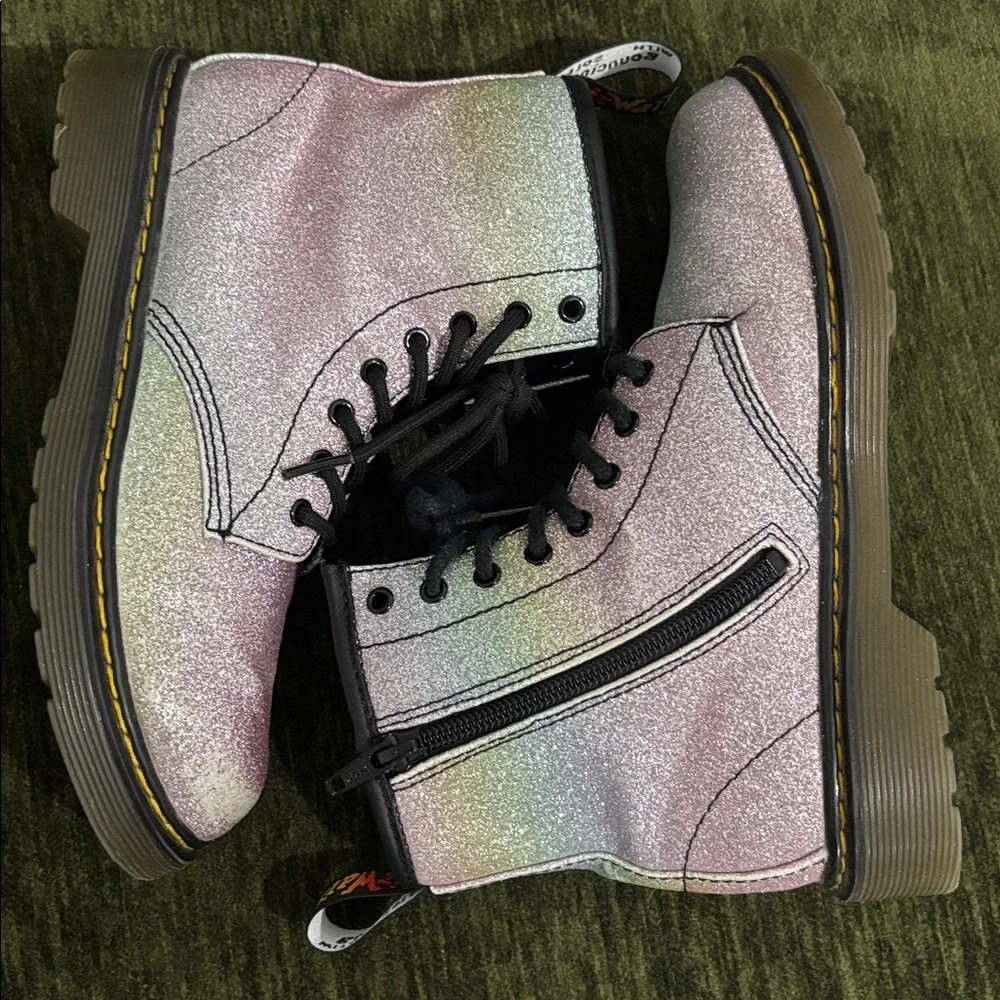 Dr. Martens 1460 PASCAL‎ RAINBOW GLITTER Girls Boots Size 3